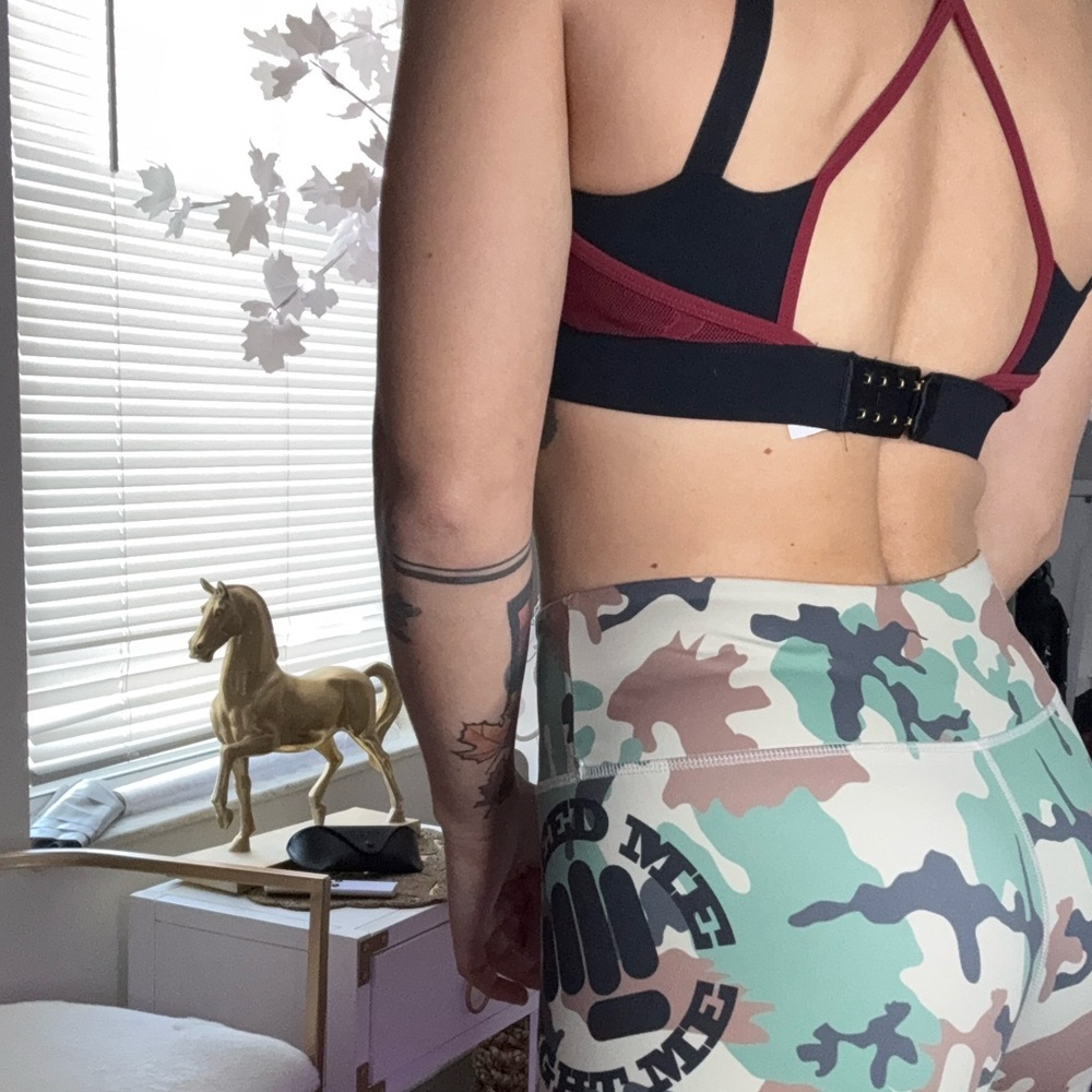 FIVE PIECE WORKOUT LOT SET shorts capri leggings crop top and sports bra FMFM - Picture 11 of 16